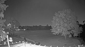 Weather camera view of Houston Country Club.