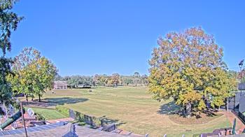 Weather camera view of Houston Country Club.