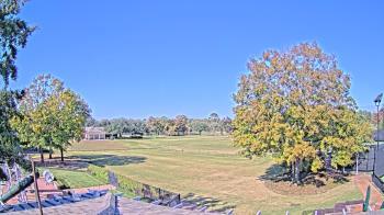 Weather camera view of Houston Country Club.
