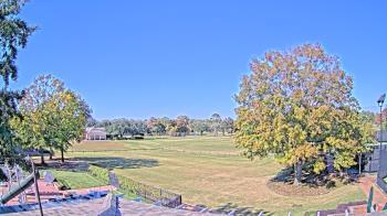 Weather camera view of Houston Country Club.