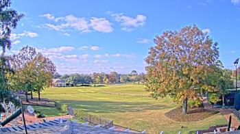 Weather camera view of Houston Country Club.
