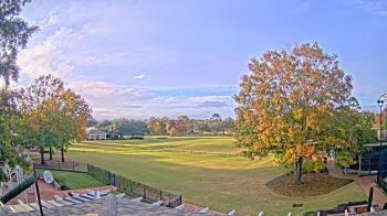 Weather camera view of Houston Country Club.