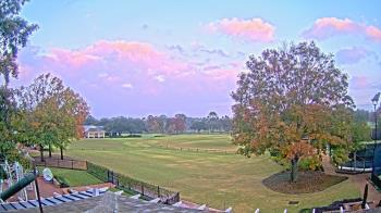 Weather camera view of Houston Country Club.