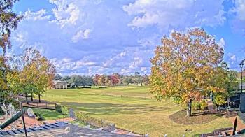 Weather camera view of Houston Country Club.