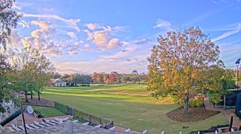 Weather camera view of Houston Country Club.