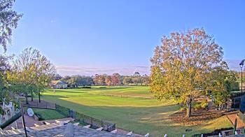 Weather camera view of Houston Country Club.