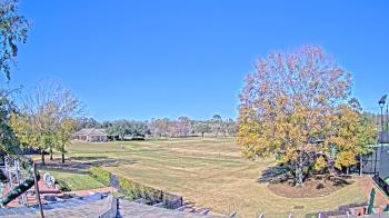 Weather camera view of Houston Country Club.