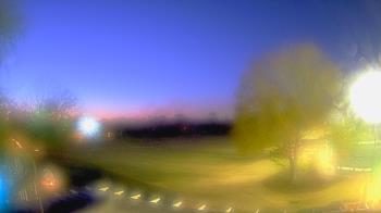 Weather camera view of Houston Country Club.