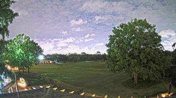 Weather camera view of Houston Country Club.