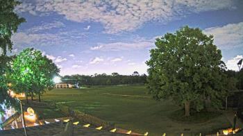 Weather camera view of Houston Country Club.