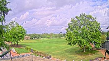 Weather camera view of Houston Country Club.