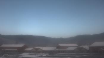 Weather camera view of Windy Gap Elementary.