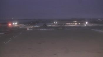 Weather camera view of Herscher Intermediate School.