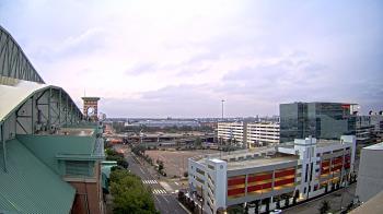 Weather camera view of Minute Maid Park.