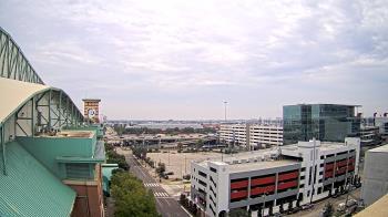 Weather camera view of Minute Maid Park.