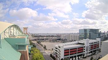 Weather camera view of Minute Maid Park.