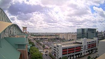 Weather camera view of Minute Maid Park.