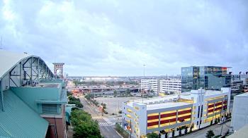 Weather camera view of Minute Maid Park.