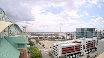 Weather camera view of Minute Maid Park.