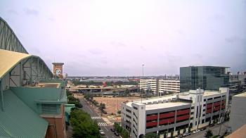Weather camera view of Minute Maid Park.