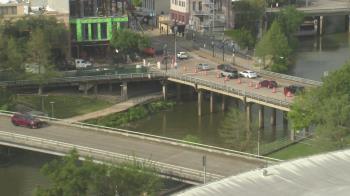 Weather camera view of UH Downtown.