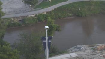Weather camera view of UH Downtown.
