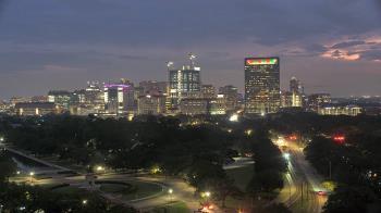 Weather camera view of Hotel ZaZa.