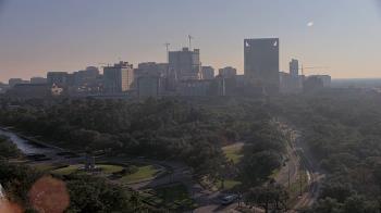 Weather camera view of Hotel ZaZa.