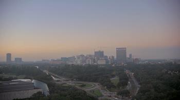 Weather camera view of Hotel ZaZa.