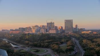 Weather camera view of Hotel ZaZa.