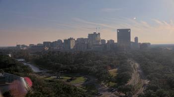 Weather camera view of Hotel ZaZa.