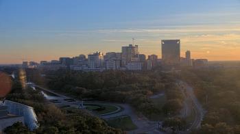 Weather camera view of Hotel ZaZa.