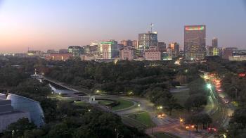 Weather camera view of Hotel ZaZa.