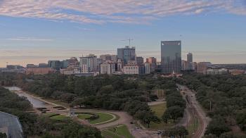 Weather camera view of Hotel ZaZa.