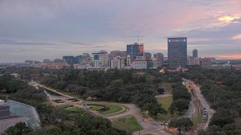 Weather camera view of Hotel ZaZa.