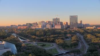Weather camera view of Hotel ZaZa.