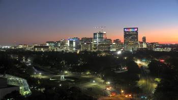 Weather camera view of Hotel ZaZa.