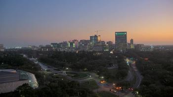 Weather camera view of Hotel ZaZa.