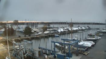 Weather camera view of Tidewater Marina.
