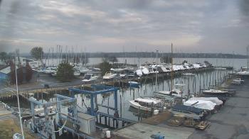 Weather camera view of Tidewater Marina.