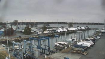 Weather camera view of Tidewater Marina.