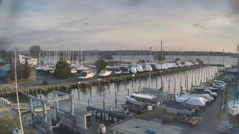 Weather camera view of Tidewater Marina.