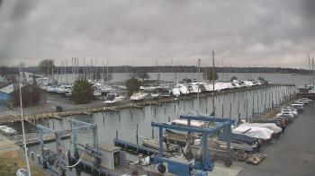 Weather camera view of Tidewater Marina.