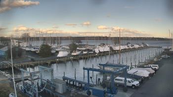 Weather camera view of Tidewater Marina.