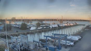 Weather camera view of Tidewater Marina.