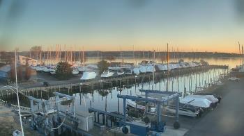 Weather camera view of Tidewater Marina.