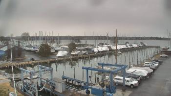 Weather camera view of Tidewater Marina.