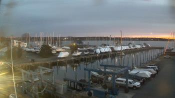 Weather camera view of Tidewater Marina.
