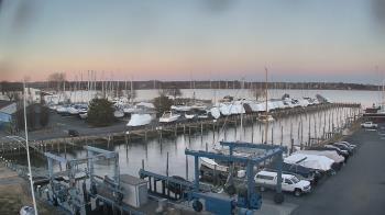 Weather camera view of Tidewater Marina.