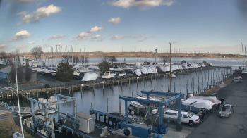 Weather camera view of Tidewater Marina.